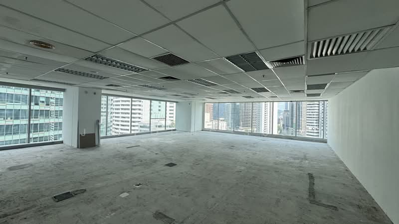 CIMB Hub (Formerly known as Kenanga International) untuk Untuk Disewa - RM 57,000 /bulan, Apr 2026 - PropertyGuru.com.my