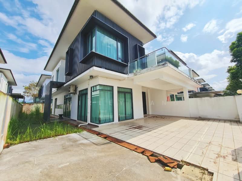 Semi-Detached House for Sale in Iskandar Puteri (Nusajaya) (Johor) - Shirley Pang - Exterior - PropertyGuru.com.my