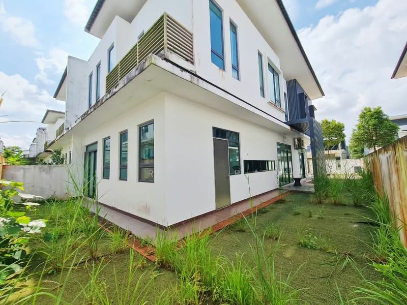 Semi-Detached House for Sale in Iskandar Puteri (Nusajaya) (Johor) - Shirley Pang - Exterior - PropertyGuru.com.my