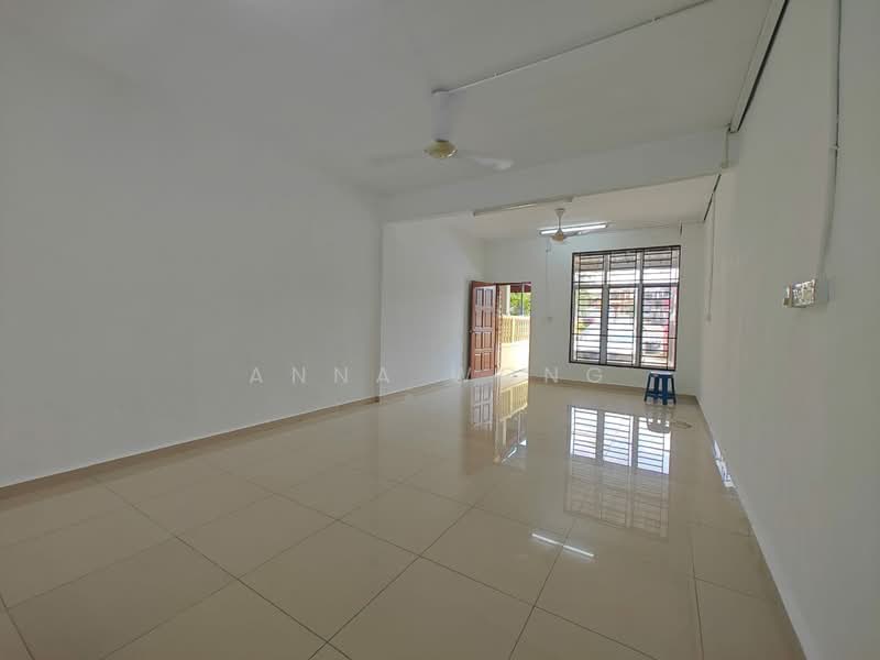 2-storey Terraced House for Rent in Taman Johor Jaya (Johor Bahru) - Anna Wong - Interior - PropertyGuru.com.my