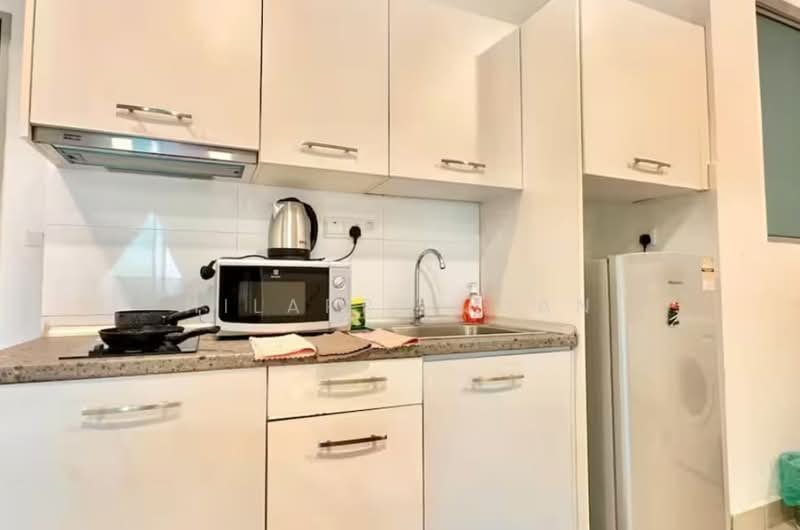Service Residence for Rent at Cybersquare - Hilarry Juan - Kitchen - PropertyGuru.com.my
