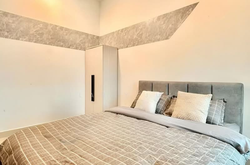 Service Residence for Rent at Cybersquare - Hilarry Juan - Bedroom - PropertyGuru.com.my