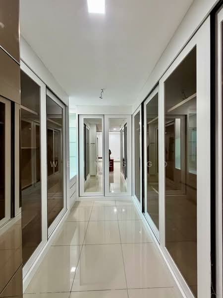 Cluster House for Sale in Taman Mutiara Mas (Skudai) - Wennes Go - Corridor - PropertyGuru.com.my