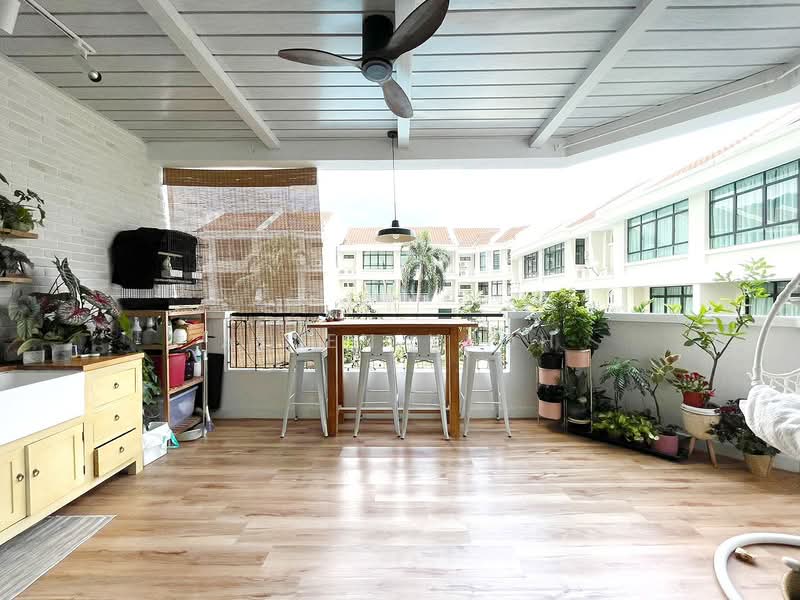 Kondominium untuk Dijual di Scotland Villa - Allen Yeoh - Balcony - PropertyGuru.com.my