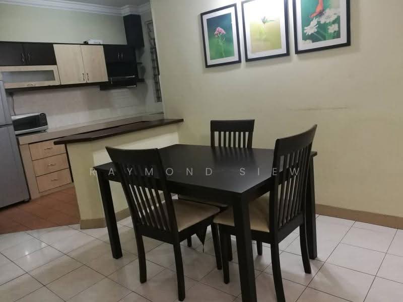 Pangsapuri untuk Dijual di D'shire Villa - Raymond Siew - Kitchen - PropertyGuru.com.my