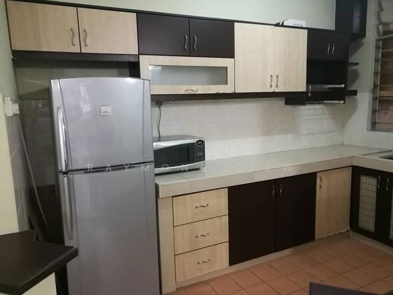 Pangsapuri untuk Dijual di D'shire Villa - Raymond Siew - Kitchen - PropertyGuru.com.my