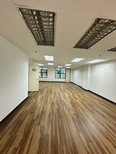 Office for Rent in KL City Centre (Kuala Lumpur) - Den Lam - PropertyGuru.com.my