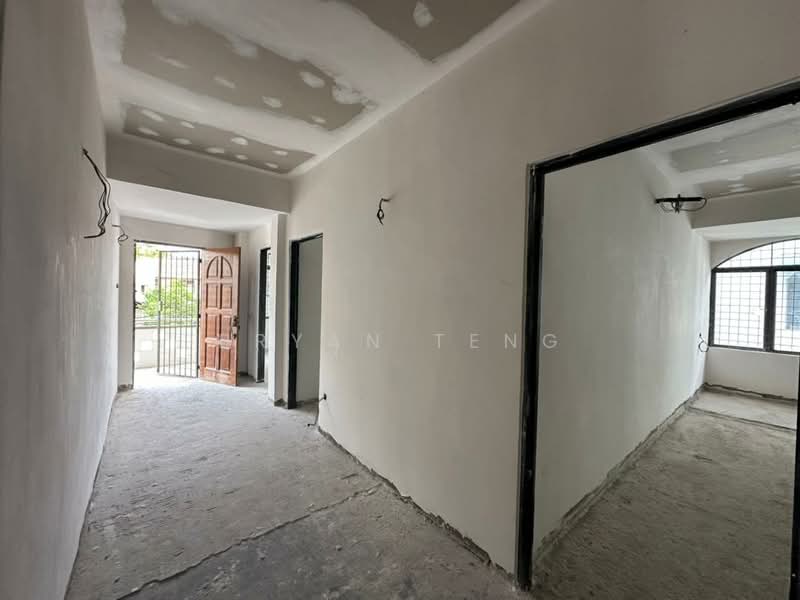 Tanah Komersial untuk Disewa di Ayer Itam (Penang) - Bryan Teng - Entrance - PropertyGuru.com.my