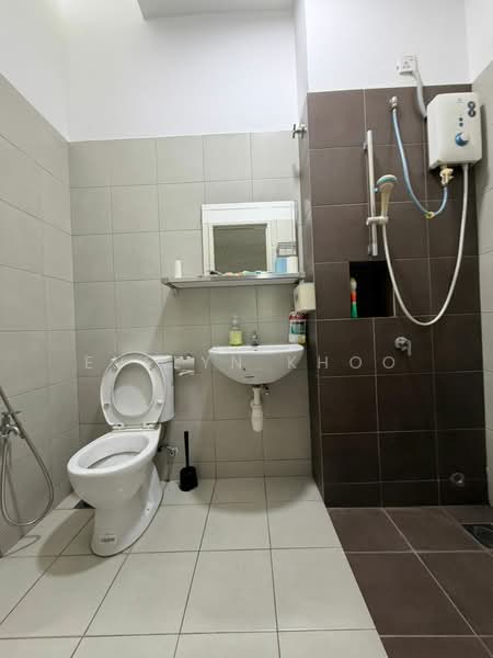 2-storey Terraced House for Sale in Bandar Tasik Puteri (Rawang) - Evelyn Khoo - Bathroom - PropertyGuru.com.my