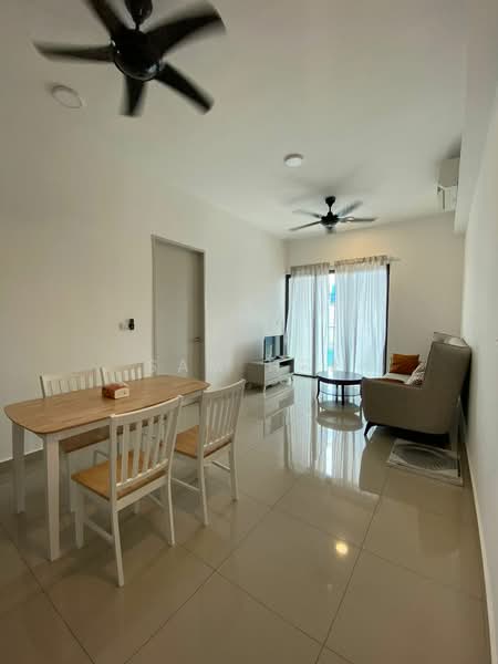 Citizen 2 untuk Untuk Disewa - RM 2,400 /bulan, Mac 2026 - Living Room - PropertyGuru.com.my