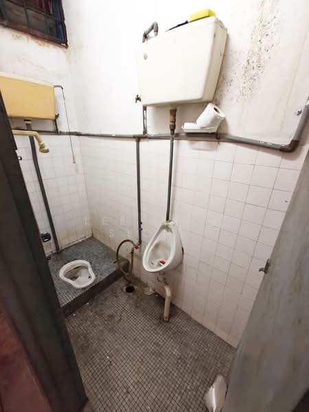 SD 5 Bandar Sri Damansara SD5 Kepong untuk Untuk Disewa - RM 4,000 /bulan, Apr 2026 - Bathroom - PropertyGuru.com.my