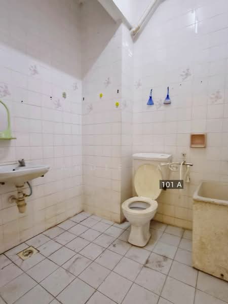 2-storey Terraced House for Rent in Teluk Pulai (Klang) - Candee Tan - Bathroom - PropertyGuru.com.my