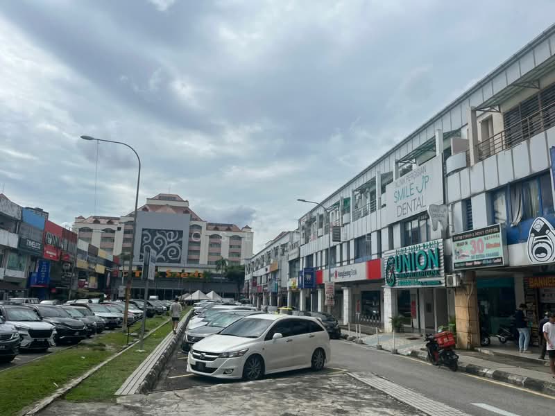 Shop for Rent in Sri Petaling (Kuala Lumpur) - Joseph Ee - Exterior - PropertyGuru.com.my