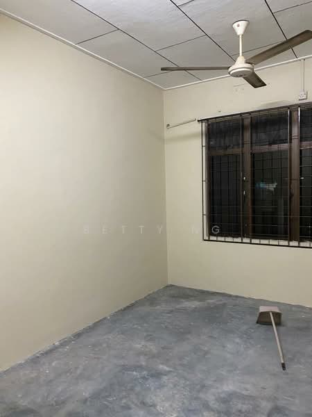 1-storey Terraced House for Sale in Taman Daya (Johor Bahru) - Betty Ng - PropertyGuru.com.my