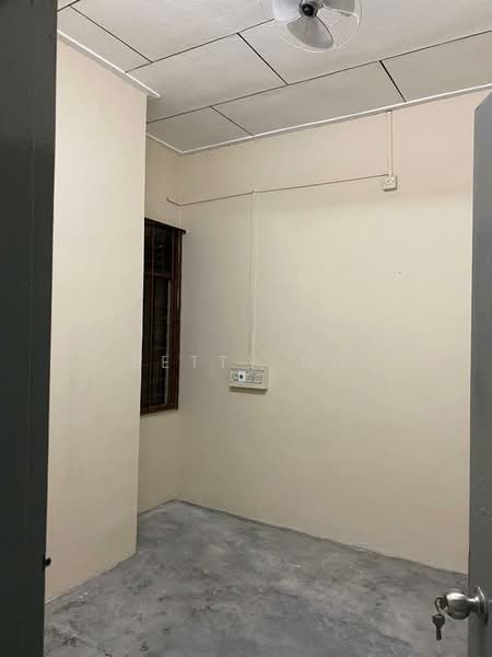 1-storey Terraced House for Sale in Taman Daya (Johor Bahru) - Betty Ng - PropertyGuru.com.my