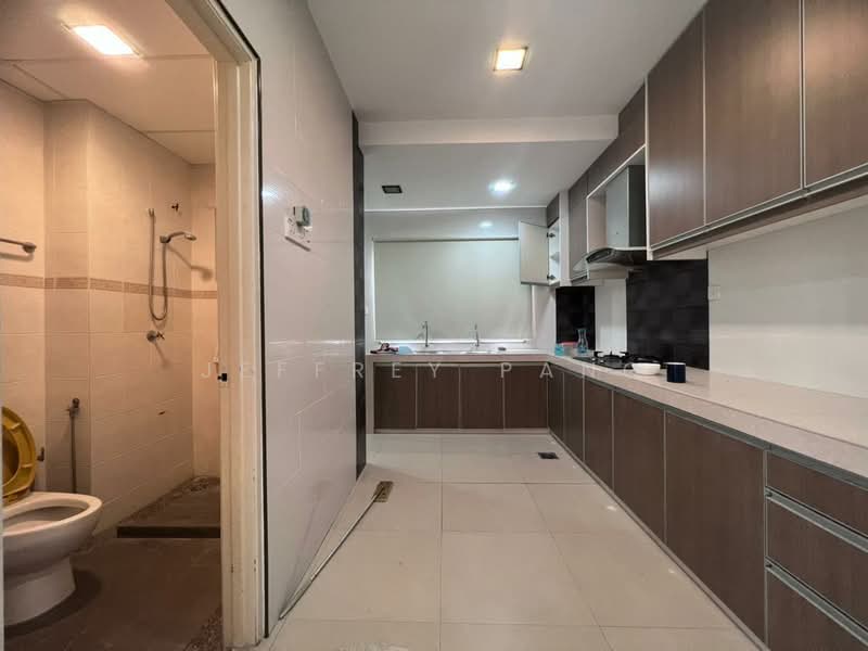 Bandar Mahkota Cheras untuk Untuk Dijual - RM 1,200,000, Mac 2026 - Kitchen - PropertyGuru.com.my