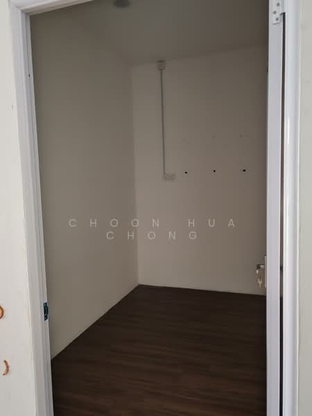 Shop for Rent in Seri Kembangan (Selangor) - Choon Hua Chong - Interior - PropertyGuru.com.my