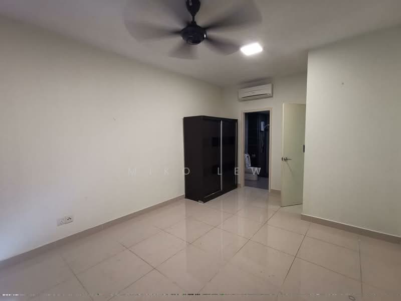 Condominium for Rent at The Z Residence - Miko Lew - Bedroom - PropertyGuru.com.my