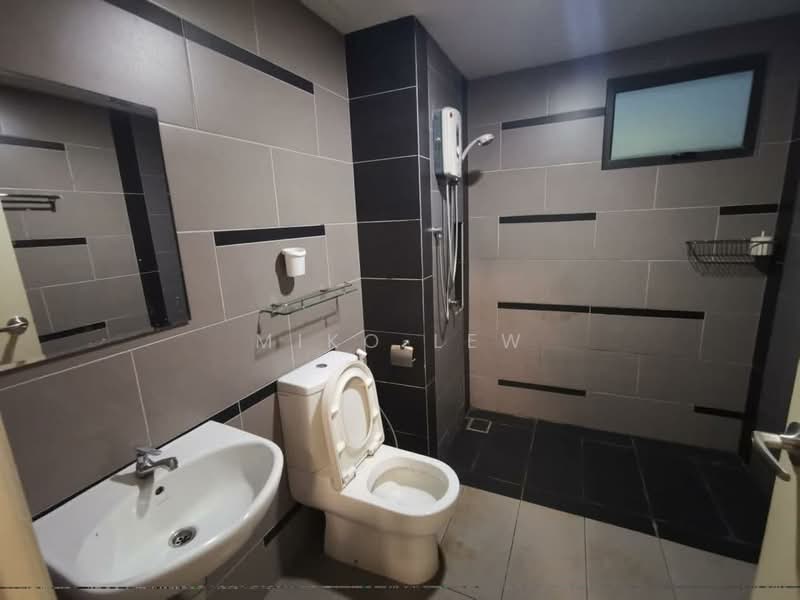 Condominium for Rent at The Z Residence - Miko Lew - Bathroom - PropertyGuru.com.my