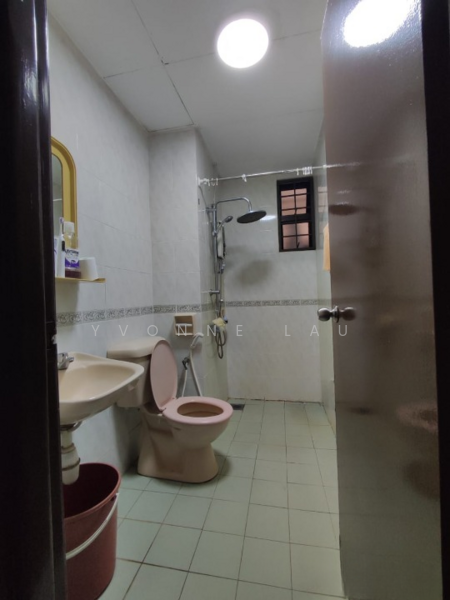 Condominium for Rent at Sunway Sutera Condominium - Yvonne Lau - Bathroom - PropertyGuru.com.my