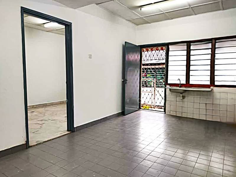 1-storey Terraced House for Rent in Bandar Sri Damansara (Selangor) - David Yong - Interior - PropertyGuru.com.my