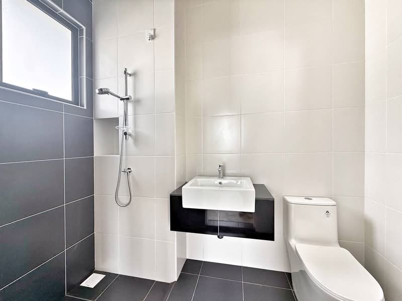 Rumah Teres 2 Tingkat untuk Dijual di Eco Botanic (Iskandar Puteri (Nusajaya)) - Jamie Lee - Bathroom - PropertyGuru.com.my