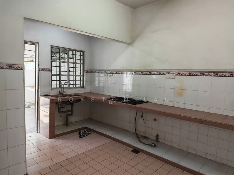 2-storey Terraced House for Sale in Bandar Sri Damansara (Selangor) - Royston Lau - Kitchen - PropertyGuru.com.my