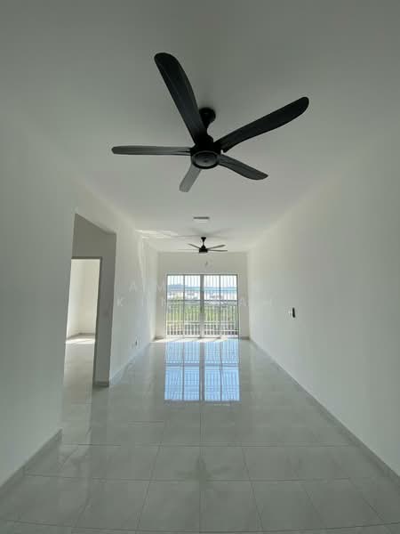 Flat for Rent at PANGSAPURI IRINA - Amirun Kinanah - Living Room - PropertyGuru.com.my