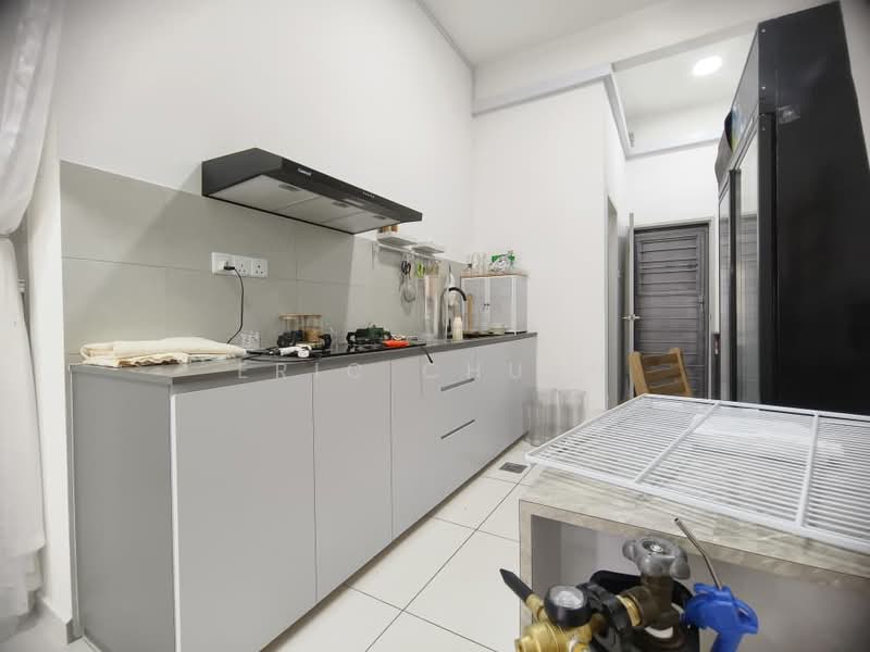 2-storey Terraced House for Sale in Austin Crest (Johor Bahru) - Eric Chuah - Kitchen - PropertyGuru.com.my
