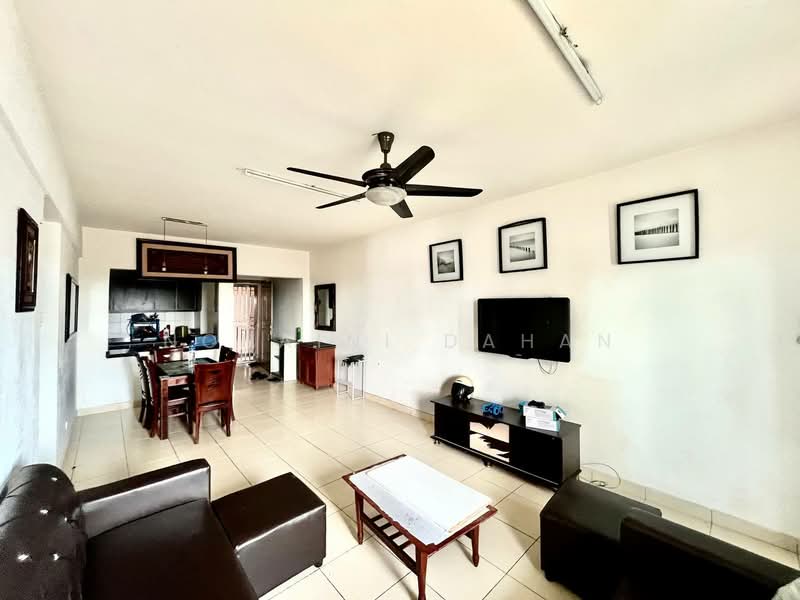 Fortune Park (Suria Perdana) untuk Untuk Dijual - RM 360,000, Mac 2026 - Living Room - PropertyGuru.com.my