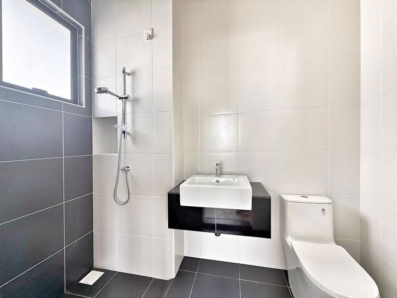 Cluster House for Sale in Eco Botanic (Iskandar Puteri (Nusajaya)) - Yong Ser - Bathroom - PropertyGuru.com.my