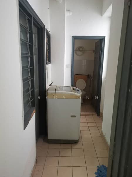 Kondominium untuk Disewa di Pelita Indah - Tracy Ong - Bathroom - PropertyGuru.com.my