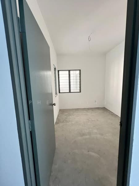 Apartment for Sale at Mercury Apartment - Phei Ching - Bedroom - PropertyGuru.com.my