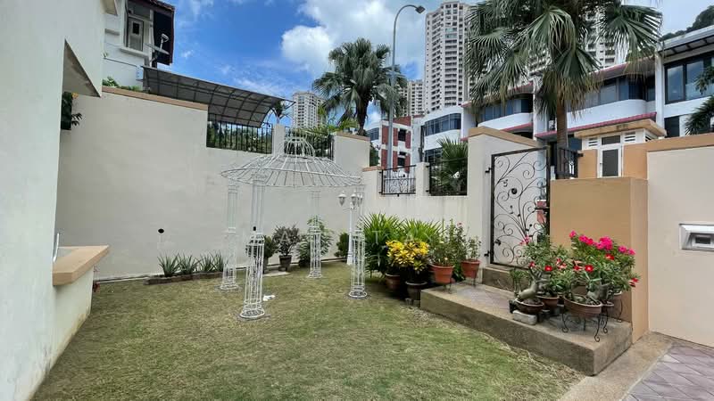 Semi-Detached House for Sale in Batu Ferringhi (Penang) - May Tan - Garden - PropertyGuru.com.my