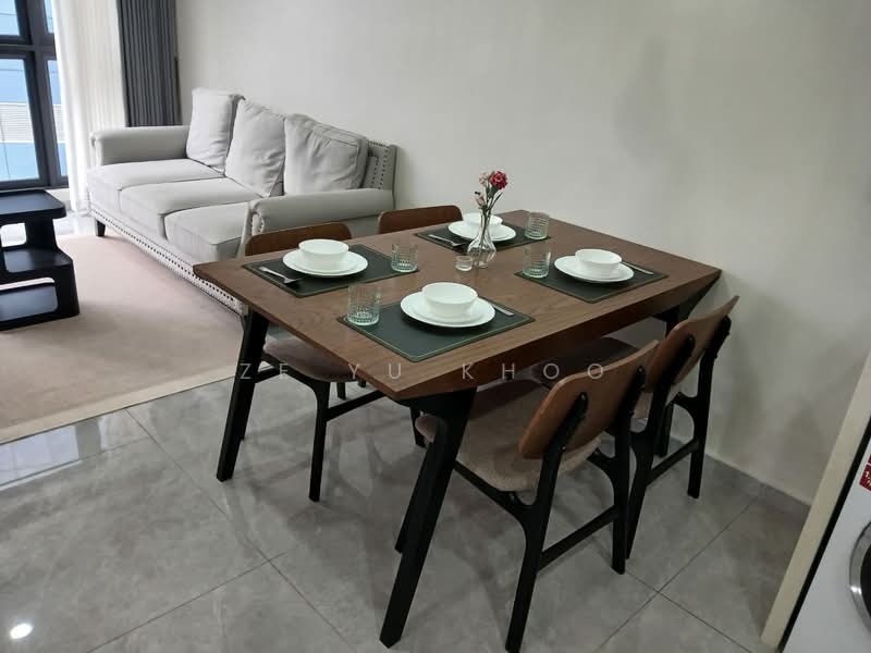 Service Residence for Sale at Agile Bukit Bintang - Ze Yu Khoo - Living Room - PropertyGuru.com.my