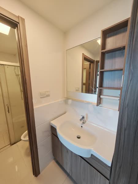 Apartment for Rent at Starview Bay @ Forest City - Wendy Kui - Bathroom - PropertyGuru.com.my