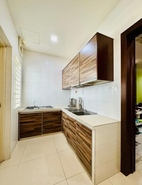 3 storey terrace @ Two Permai , Tanjung Bungah untuk Untuk Dijual - RM 1,450,000, Mac 2026 - Kitchen - PropertyGuru.com.my