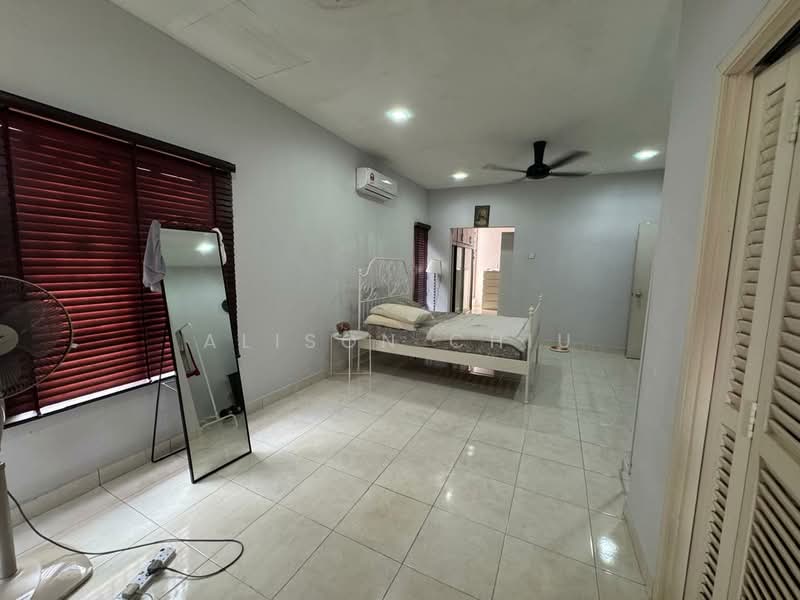 Laman Residen Kipark Sri Utara, 3sty Semi D, 40x60sf untuk Untuk Dijual - RM 1,630,000, Mac 2026 - Bedroom - PropertyGuru.com.my