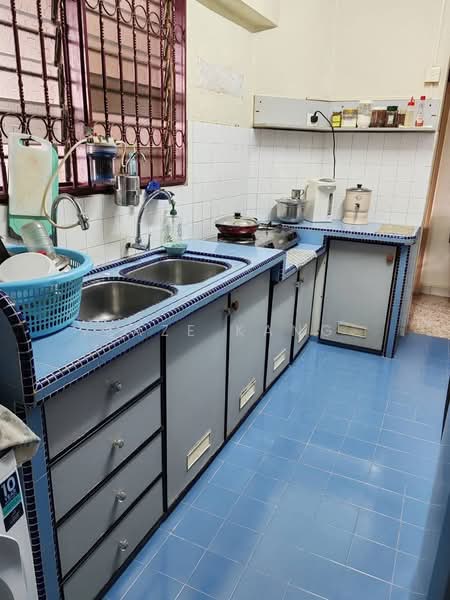 Apartment for Sale at Taman Kilangin - Kaze Kang - Kitchen - PropertyGuru.com.my
