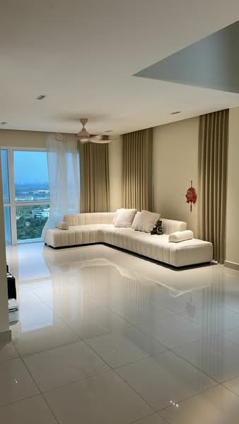 Medini Signature untuk Untuk Disewa - RM 5,500 /bulan, Mac 2026 - Living Room - PropertyGuru.com.my