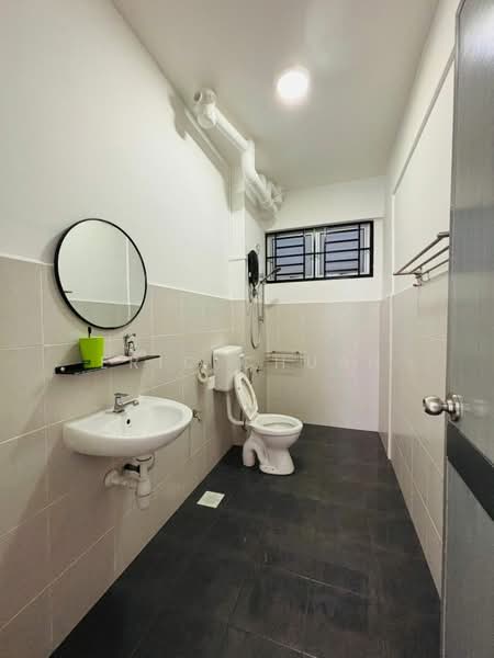 Seri Danga untuk Untuk Disewa - RM 1,500 /bulan, Apr 2026 - Bathroom - PropertyGuru.com.my