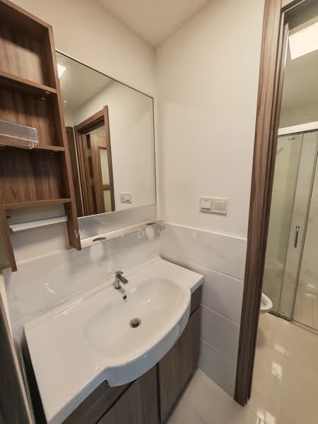 Apartment for Rent at Starview Bay @ Forest City - Wendy Kui - Bathroom - PropertyGuru.com.my
