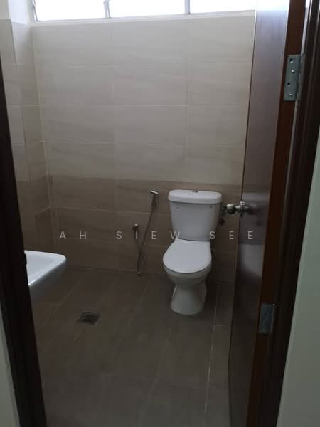 2-storey Terraced House for Sale in Taman Alam Jaya (Cheras) - Ah Siew See - Bathroom - PropertyGuru.com.my