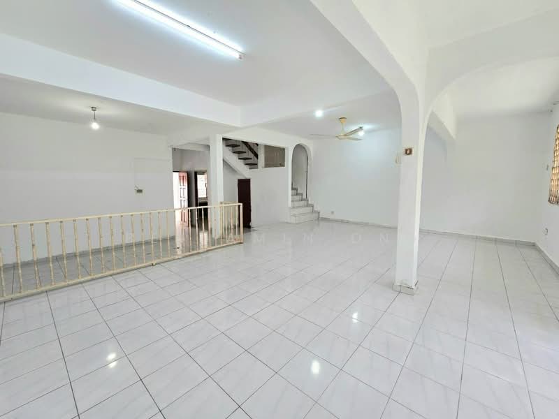 2-storey Terraced House for Rent in Taman Pelangi (Johor Bahru) - Benjamin Ong - Interior - PropertyGuru.com.my