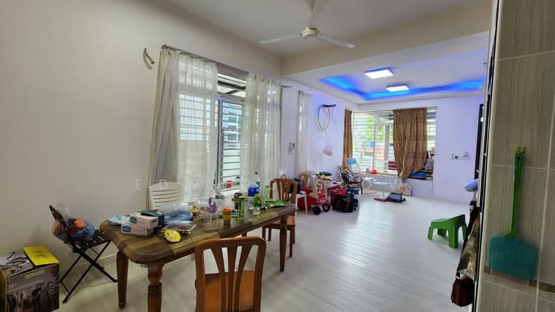 Cluster House for Sale in Iskandar Puteri (Nusajaya) (Johor) - Edward Siow - Living Room - PropertyGuru.com.my