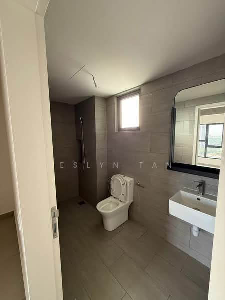 Service Residence for Sale at D'Ivo - Jeslyn Tan - Bathroom - PropertyGuru.com.my