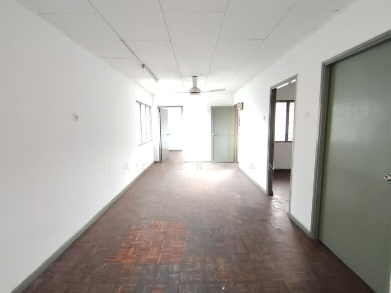 Flat for Sale at Seksyen 2 Wangsa Maju Flat - Hacken Gan - Living Room - PropertyGuru.com.my