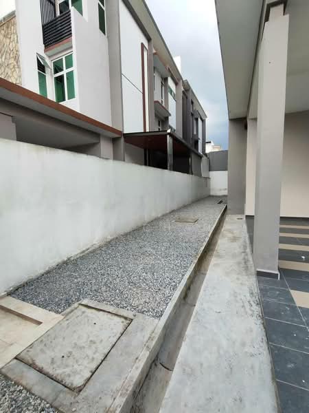 For Rent - Taman Nusa Sentral