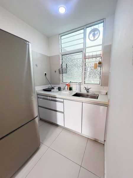 Servis Apartment untuk Disewa di Summerton - Sunny Tse - Kitchen - PropertyGuru.com.my