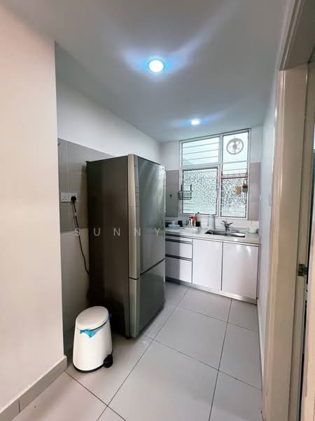 Servis Apartment untuk Disewa di Summerton - Sunny Tse - Kitchen - PropertyGuru.com.my